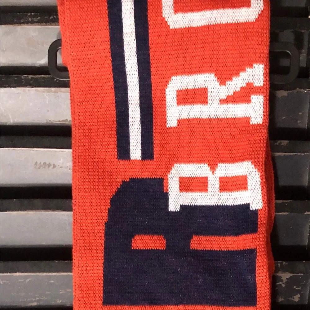 FOREVER COLLECTIBLES NFL Football Denver Broncos Scarf
